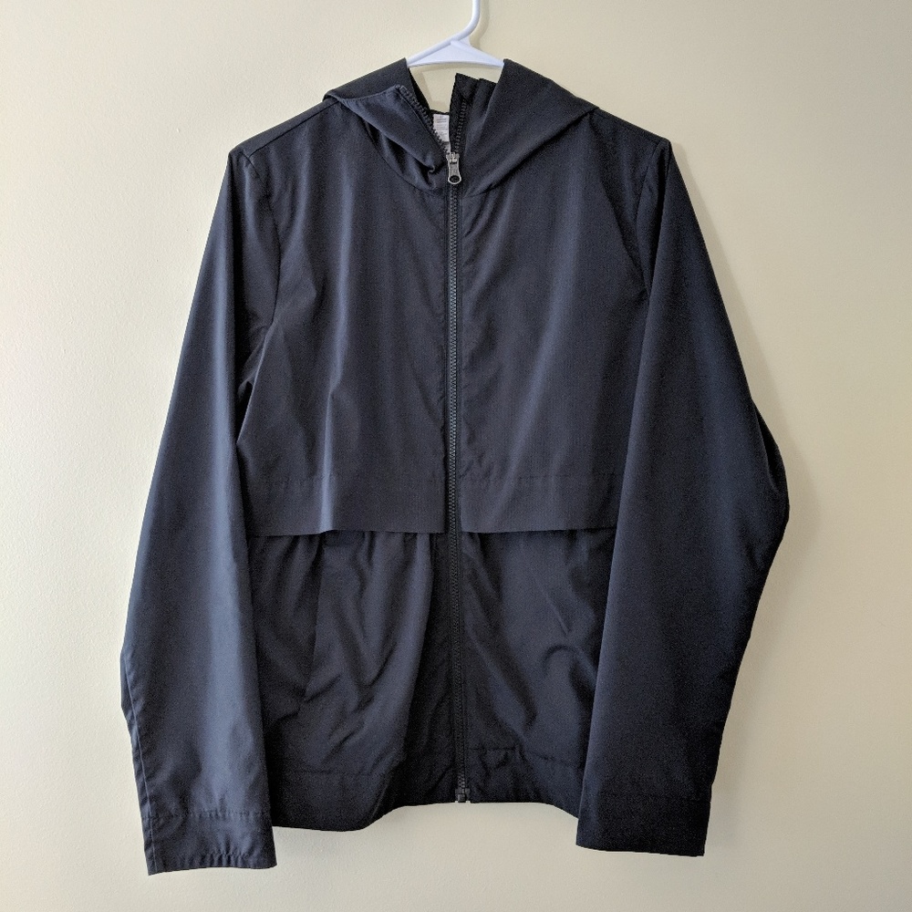 Lululemon effortless black hooded jacket size 8